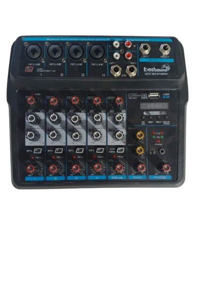 WhatsApp_Image_2025-10-03_at_19.01.36__1_-removebg-preview Consola de mezcla analógica BEST SOUND MX-ATOMIC6 de 6 canales (4 mono MIC/LINE + 1 estéreo). Mesa compacta con interfaz USB para conexión a PC, reproductor MP3 integrado y conectividad Bluetooth. Incluye alimentación Phantom Power de +48V, Ecualizador de 2 bandas por canal, control de efectos Delay y Repeat (Eco), y salidas Jack 1/4" y RCA. Ideal para podcasting, karaoke y amplificación de pequeños eventos.